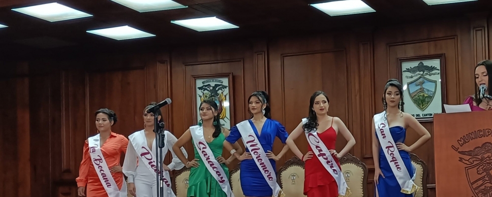 HERMOSA REPRESENTANTE DE LA BELLEZA DE LA MUJER CAPIRENSE